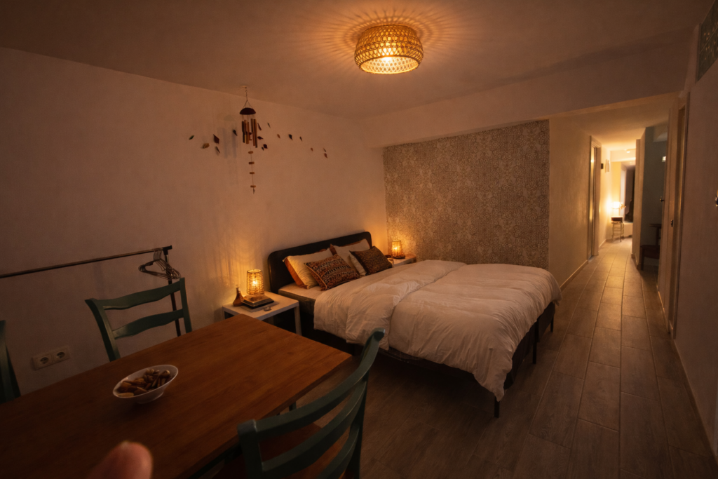 Carrer Badia Slaapkamer souterrain